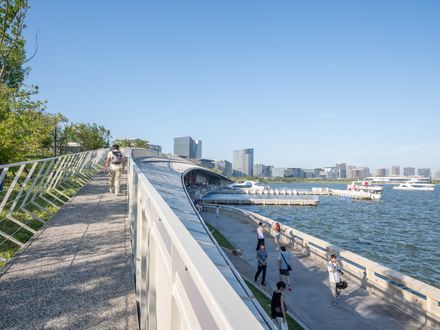 Pier One Dishui Lake