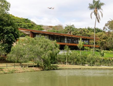 Tangram House