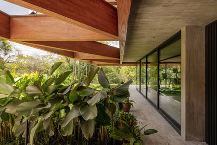 Tangram House