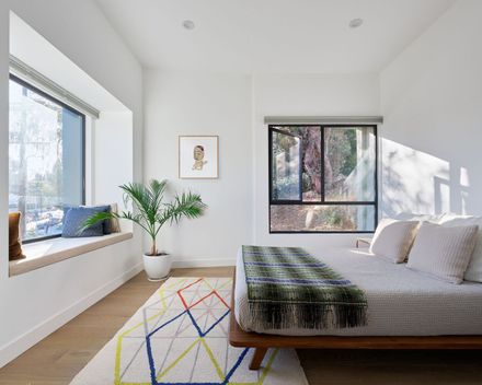 Ivan Hill Adu Residence