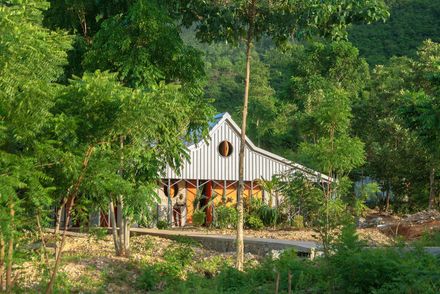 Community Center In Bercy-cavaillon Haiti