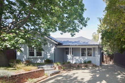 Eaglemont House