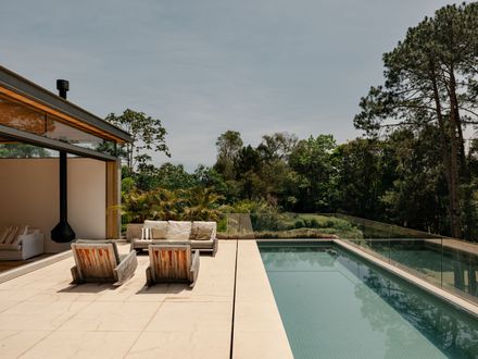 JL Dam House