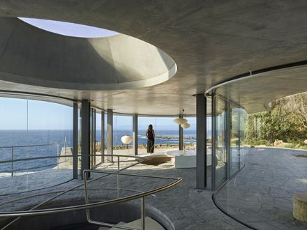 “S” House