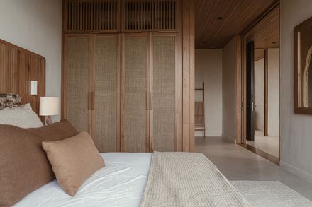 Solai House