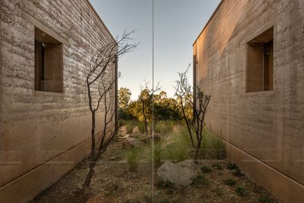 Km House