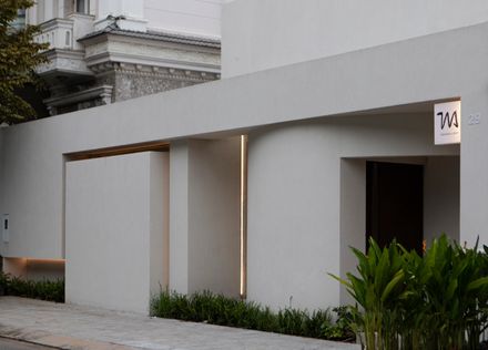 Taa Gallery