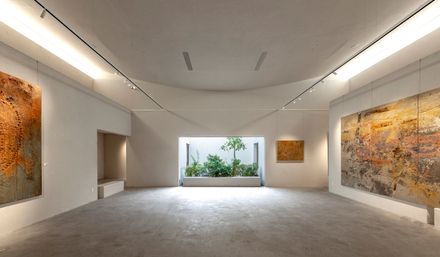 Taa Gallery