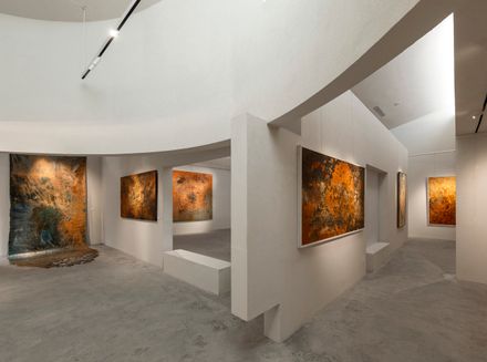 Taa Gallery