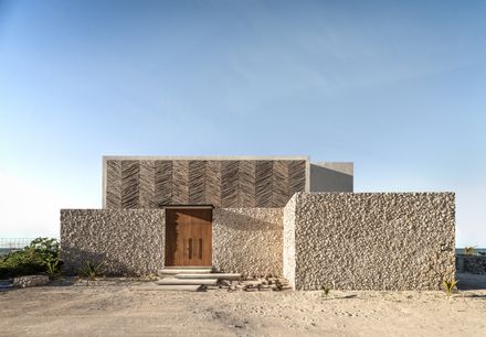 Tunich House