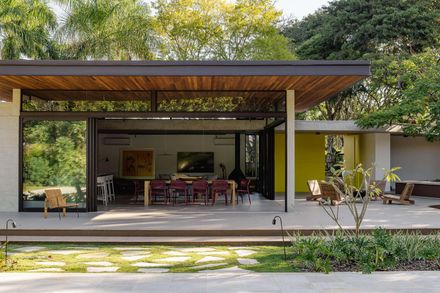 Flamboyant House
