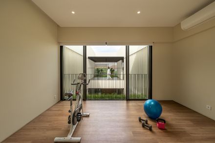 Syncube House