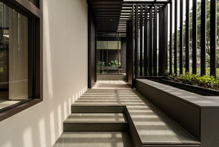 Syncube House