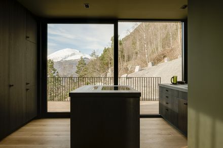 18-07 Holiday Home