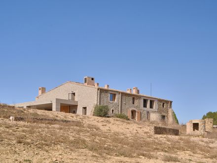 House 1627