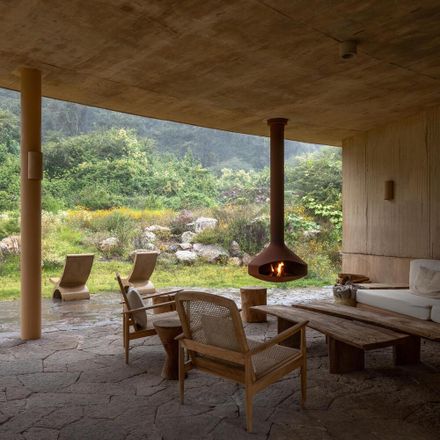 House 720 Degrees