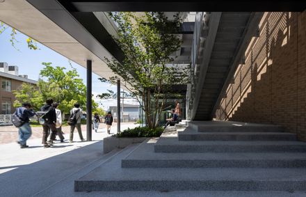 Hannan University Building 4