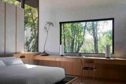 Glass Ridge House