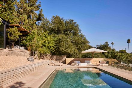 Glass Ridge House