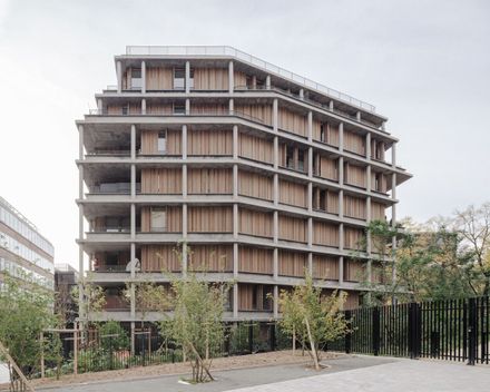 Neighborhood In Paris - Media Library And Family Flats, Student Residence, And Social Housing Units