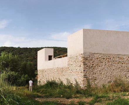 Emptied House – Seasonal Refuge In Soto De Sepúlveda, Segovia