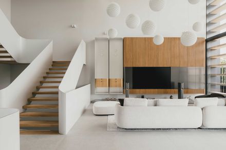 Halcyon House