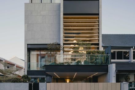 Halcyon House