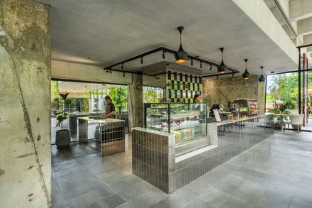 Phum Sambo Café & Eatery