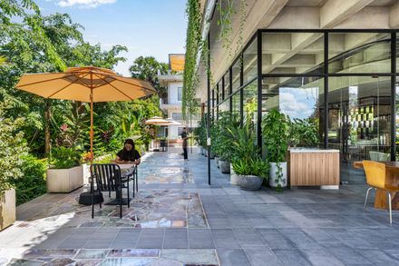 Phum Sambo Café & Eatery