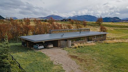 Lucerna House