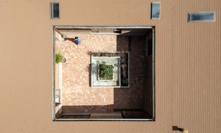 Arupo House