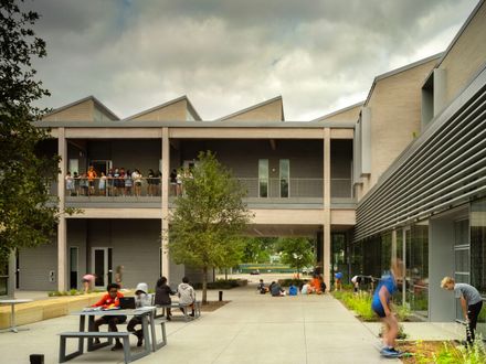Greenhill School - Rosa O. Valdes Stem And Innovation Center
