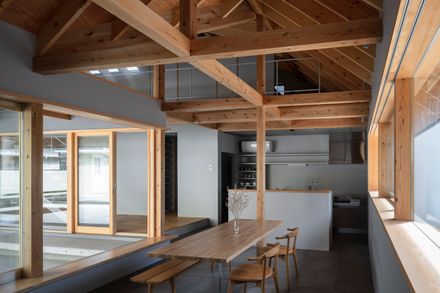 Folded Roof House