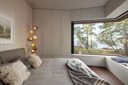 91.0 House