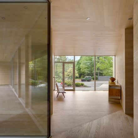Lakeside Residence