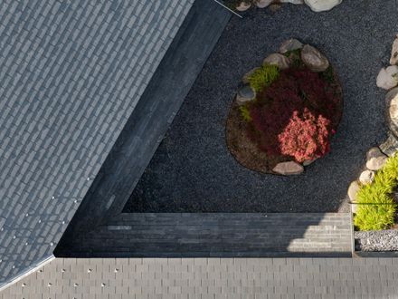 Lakeside Residence