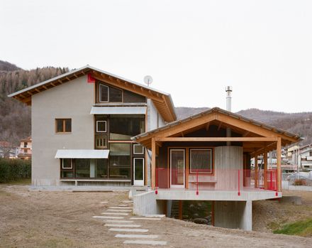 Bm House