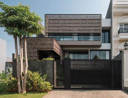 Jt Residence