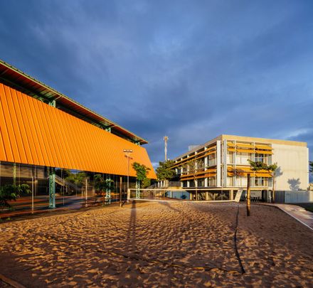 Pequeno Príncipe School Court