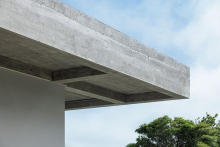 House Cr