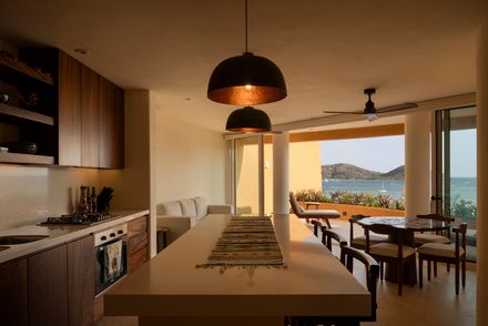 Carpinteros Residential Building