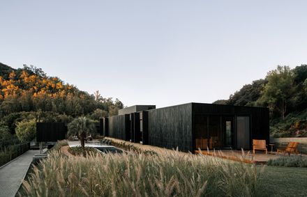 Entremontes House