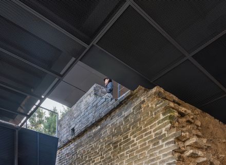 Jingzhou City Wall Archaeological Site Exhibition Pavilion