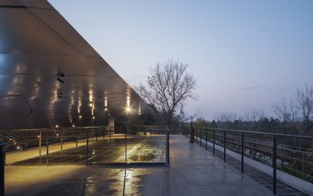 Jingzhou City Wall Archaeological Site Exhibition Pavilion