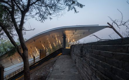Jingzhou City Wall Archaeological Site Exhibition Pavilion