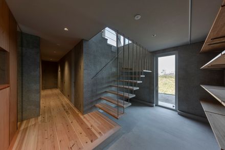 The House That Creates A View