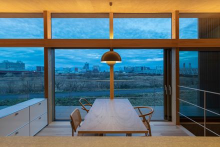 The House That Creates A View
