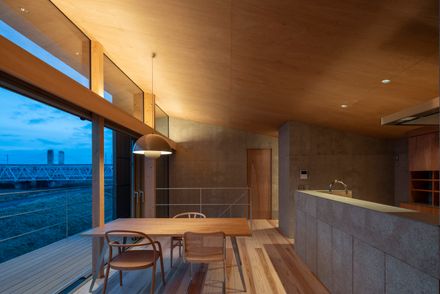 The House That Creates A View