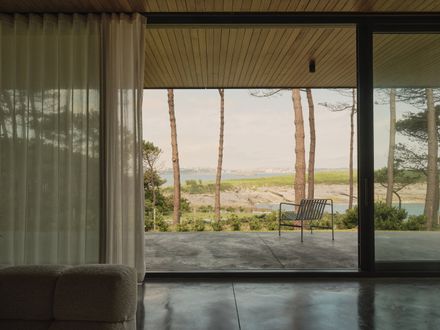 Loredo House Navc01