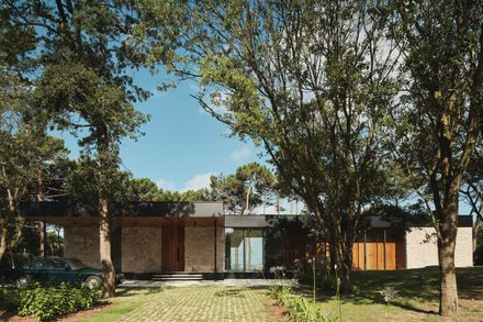 Loredo House Navc01